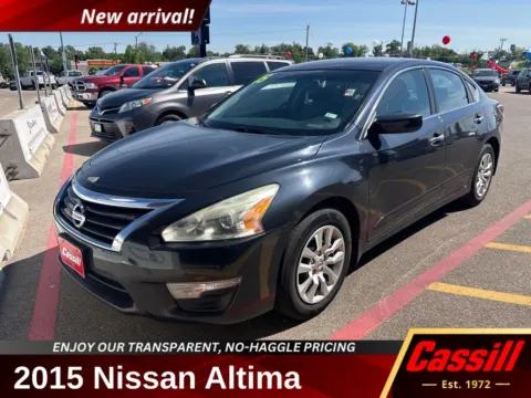 Blue 2015 Nissan Altima 2.5 S for sale in Cedar Rapids, IA