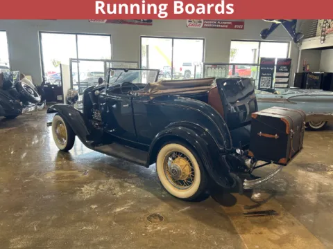 More photos of 1932 Ford Roadster at Cassill Motors, IA