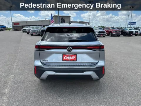 More photos of 2025 Volkswagen Tiguan 2.0T SE at Cassill Motors, IA