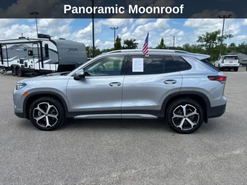 Photos of 2025 Volkswagen Tiguan 2.0T SE for sale in Cedar Rapids, IA at Cassill Motors