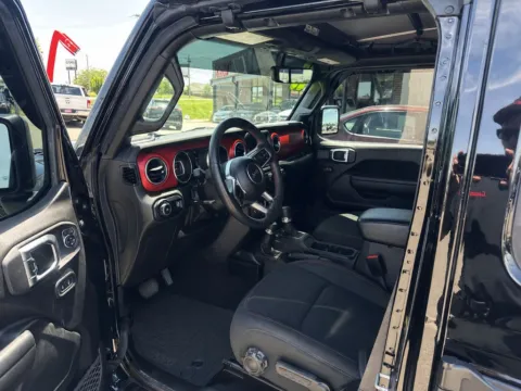 More photos of 2023 Jeep Wrangler Rubicon at Cassill Motors, IA