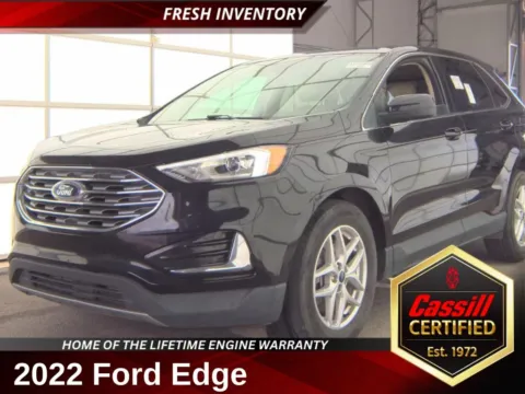 Black 2022 Ford Edge SEL for sale in Cedar Rapids, IA