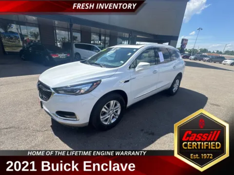 White 2021 Buick Enclave Essence for sale in Cedar Rapids, IA