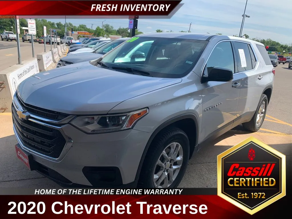 2020 Chevrolet Traverse AWD LS's photo
