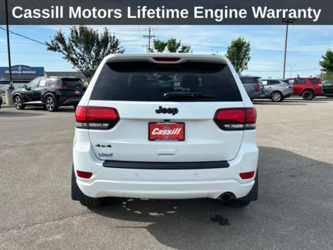 More photos of 2020 Jeep Grand Cherokee Altitude at Cassill Motors, IA