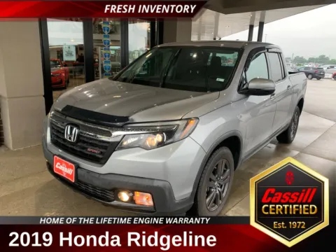 Silver 2019 Honda Ridgeline Sport for sale in Cedar Rapids, IA