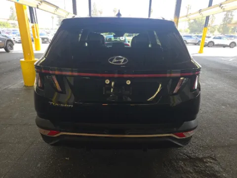 More photos of 2023 Hyundai Tucson SEL at Cassill Motors, IA