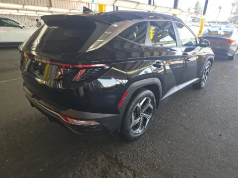 More photos of 2023 Hyundai Tucson SEL at Cassill Motors, IA