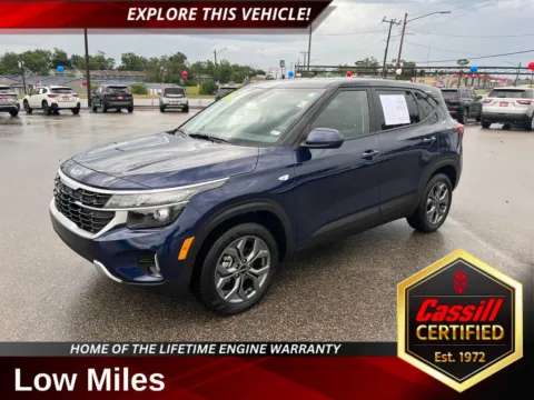 Blue 2026 Kia Seltos LX for sale in Cedar Rapids, IA