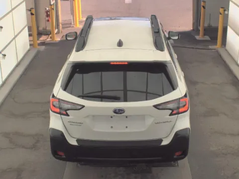 More photos of 2023 Subaru Outback Premium at Cassill Motors, IA