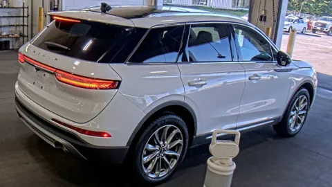 More photos of 2022 Lincoln Corsair Standard at Cassill Motors, IA