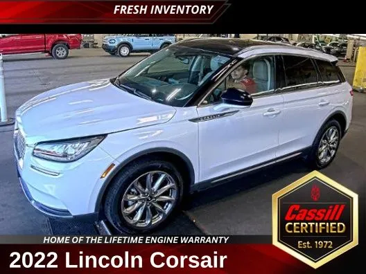 White 2022 Lincoln Corsair Standard for sale in Cedar Rapids, IA