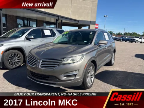 Silver 2017 Lincoln MKC Select for sale in Cedar Rapids, IA