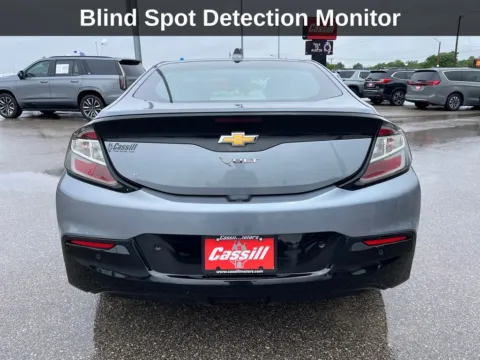 More photos of 2018 Chevrolet Volt Premier at Cassill Motors, IA
