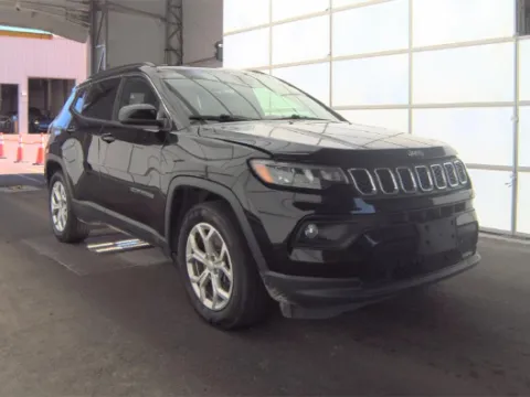 More photos of 2024 Jeep Compass Latitude at Cassill Motors, IA