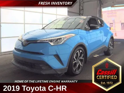 Blue 2019 Toyota C-HR XLE for sale in Cedar Rapids, IA