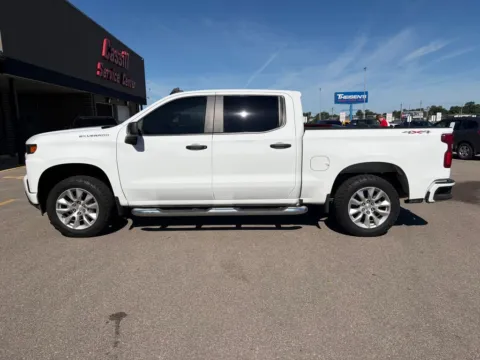 Photos of 2022 Chevrolet Silverado 1500 LTD Custom for sale in Cedar Rapids, IA at Cassill Motors