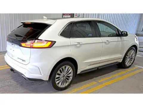 More photos of 2020 Ford Edge Titanium at Cassill Motors, IA