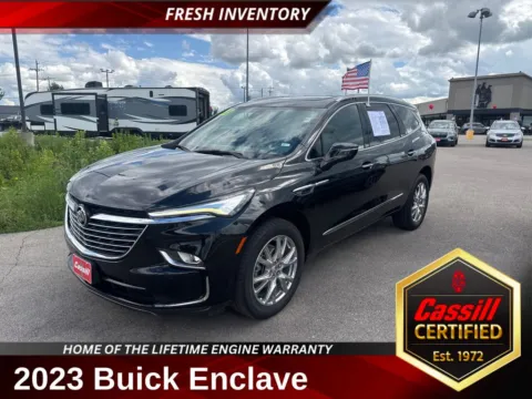 Black 2023 Buick Enclave Essence for sale in Cedar Rapids, IA