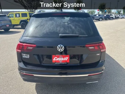 More photos of 2018 Volkswagen Tiguan 2.0T SE at Cassill Motors, IA