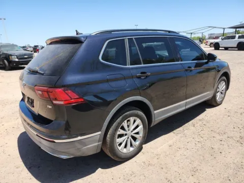 More photos of 2018 Volkswagen Tiguan 2.0T SE at Cassill Motors, IA