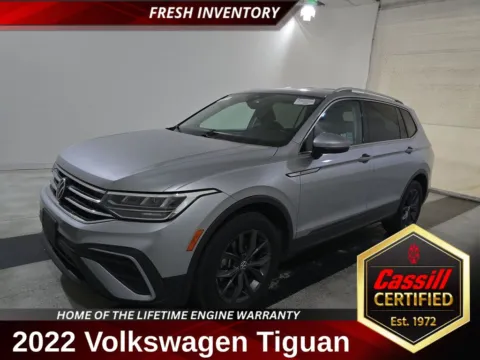 Silver 2022 Volkswagen Tiguan 2.0T SE for sale in Cedar Rapids, IA