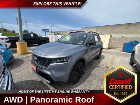 Silver 2022 Kia Sorento S for sale in Cedar Rapids, IA