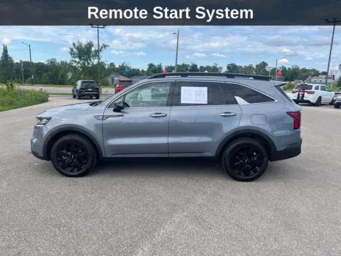 Photos of 2022 Kia Sorento S for sale in Cedar Rapids, IA at Cassill Motors