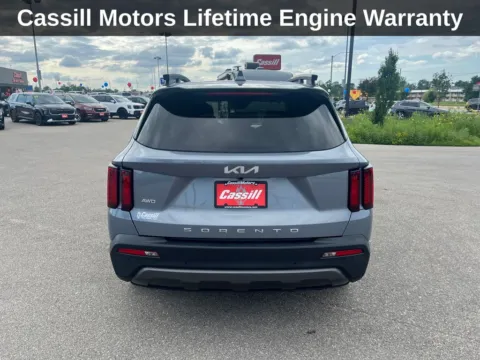 More photos of 2022 Kia Sorento S at Cassill Motors, IA