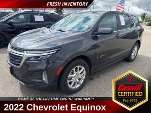 Gray 2022 Chevrolet Equinox LT for sale in Cedar Rapids, IA