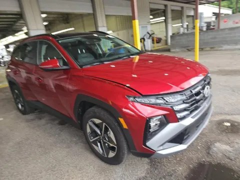 More photos of 2025 Hyundai Tucson Hybrid SEL Convenience at Cassill Motors, IA