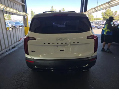 Another view of 2022 Kia Telluride SX for sale in Cedar Rapids, IA at Cassill Motors