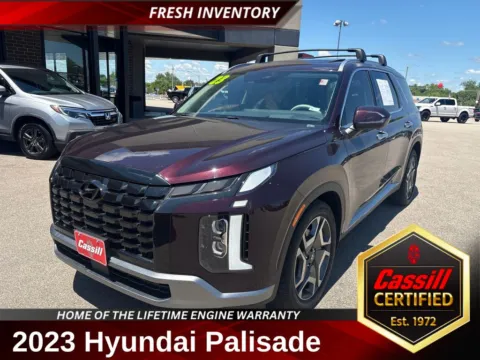 Red 2023 Hyundai Palisade Limited for sale in Cedar Rapids, IA