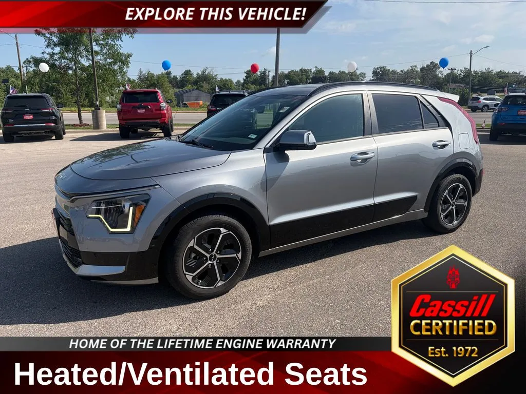 2023 Kia Niro SX HEV's photo