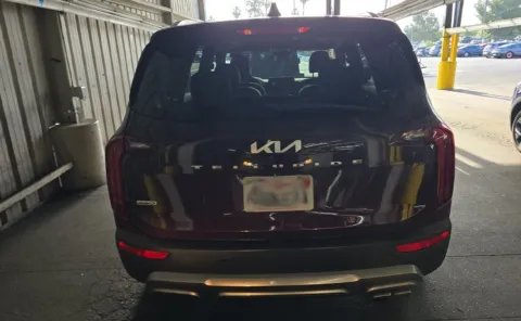 More photos of 2022 Kia Telluride S at Cassill Motors, IA