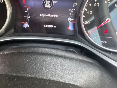 More photos of 2018 Jeep Compass Limited at Cassill Motors, IA