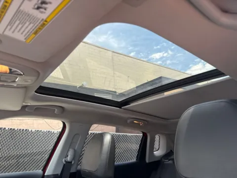 Another view of 2018 Jeep Compass Limited for sale in Cedar Rapids, IA at Cassill Motors