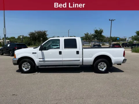 Photos of 1999 Ford F-350SD Lariat for sale in Cedar Rapids, IA at Cassill Motors