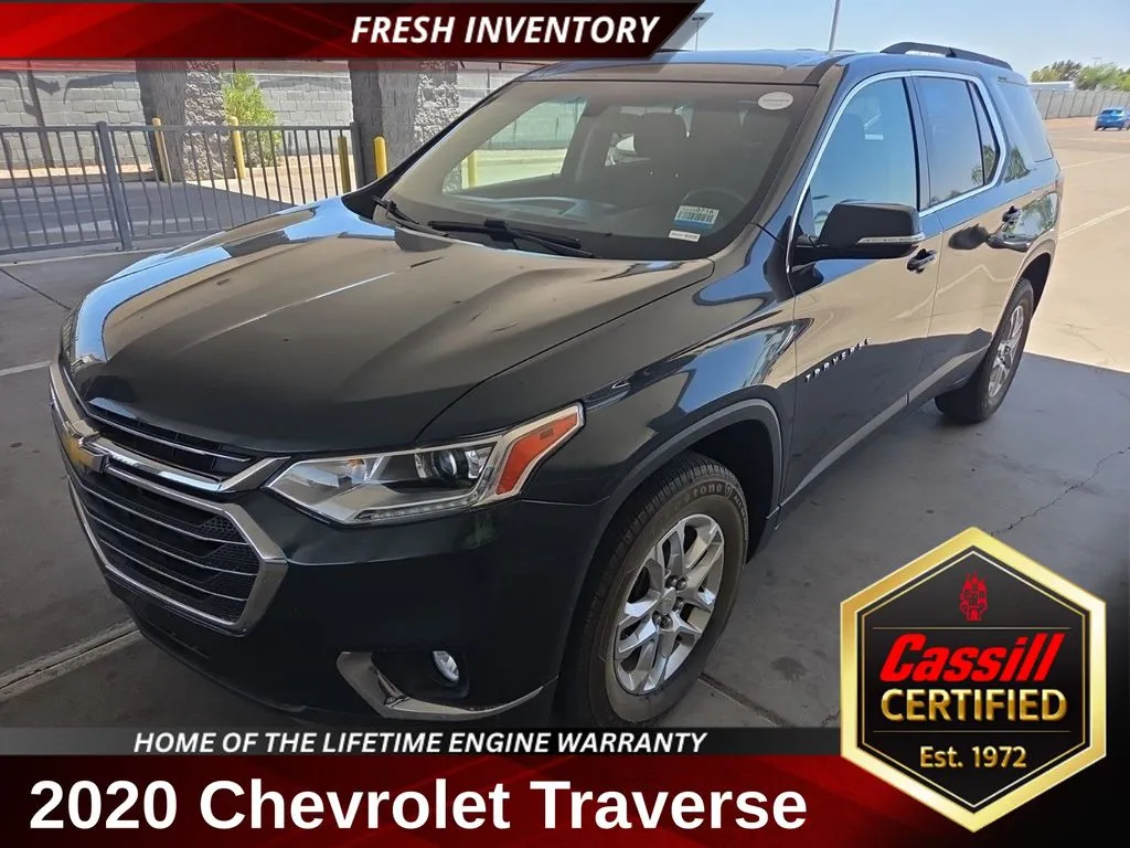 Gray 2020 Chevrolet Traverse LT for sale in Cedar Rapids, IA