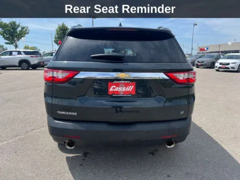 More photos of 2020 Chevrolet Traverse LT at Cassill Motors, IA