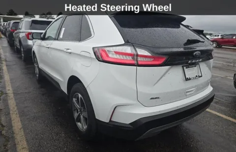 Another view of 2024 Ford Edge SEL for sale in Cedar Rapids, IA at Cassill Motors