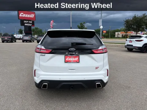 More photos of 2023 Ford Edge ST at Cassill Motors, IA