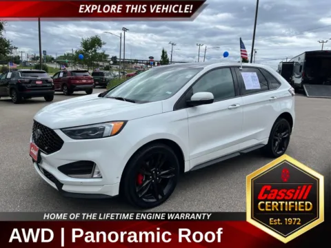 White 2023 Ford Edge ST for sale in Cedar Rapids, IA