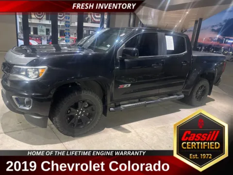 Black 2019 Chevrolet Colorado Z71 for sale in Cedar Rapids, IA