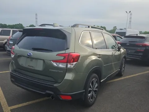 More photos of 2019 Subaru Forester Limited at Cassill Motors, IA