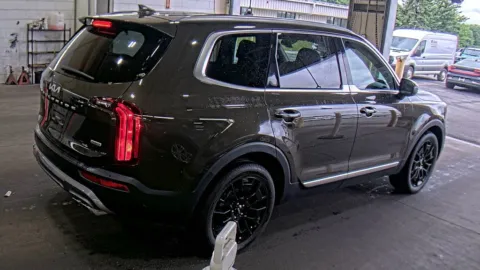 More photos of 2022 Kia Telluride S at Cassill Motors, IA