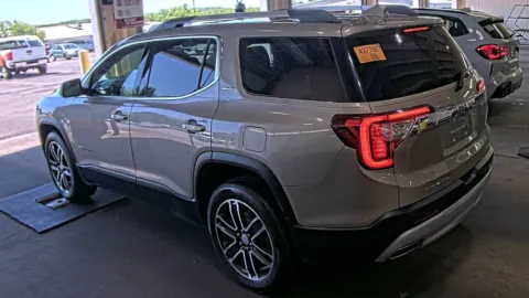 Photos of 2022 GMC Acadia SLT for sale in Cedar Rapids, IA at Cassill Motors