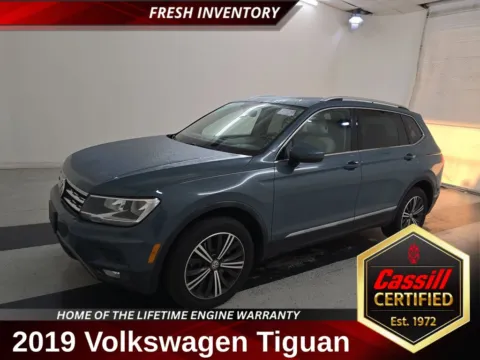 Blue 2019 Volkswagen Tiguan 2.0T SEL for sale in Cedar Rapids, IA