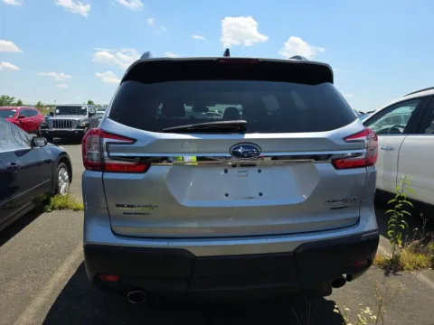 More photos of 2023 Subaru Ascent Limited at Cassill Motors, IA