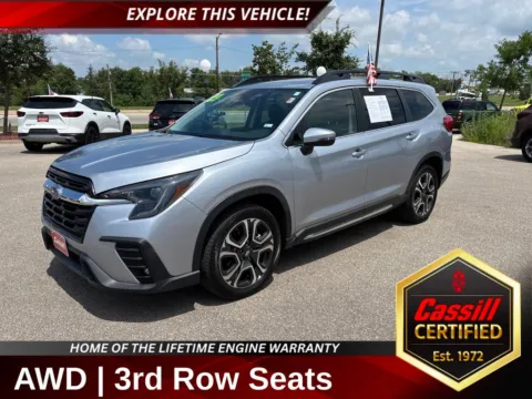 Silver 2023 Subaru Ascent Limited for sale in Cedar Rapids, IA